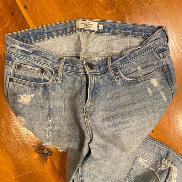 Abercrombie Jeans - Picture 2 of 5